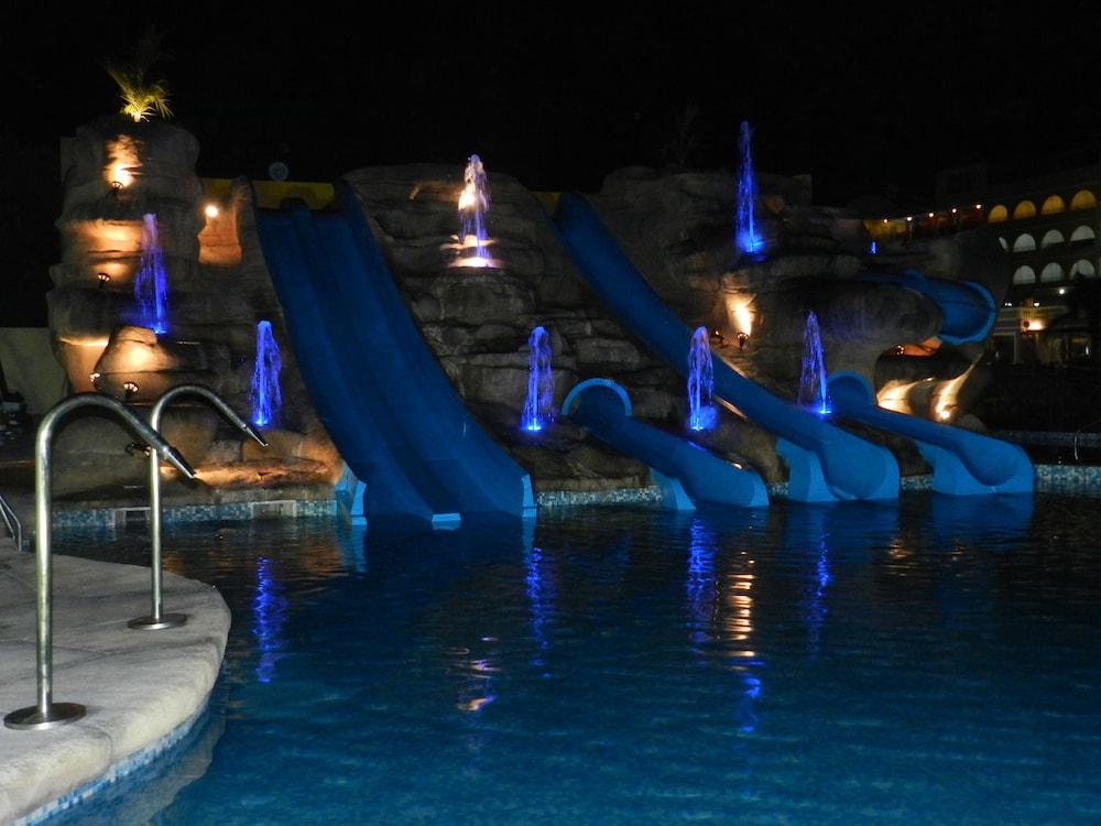 Mediterraneo Bay Hotel & Resort Roquetas de Mar Exterior foto